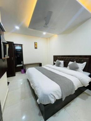 Divine Ganga - Serenity & Comfort in the Heart of Haridwar